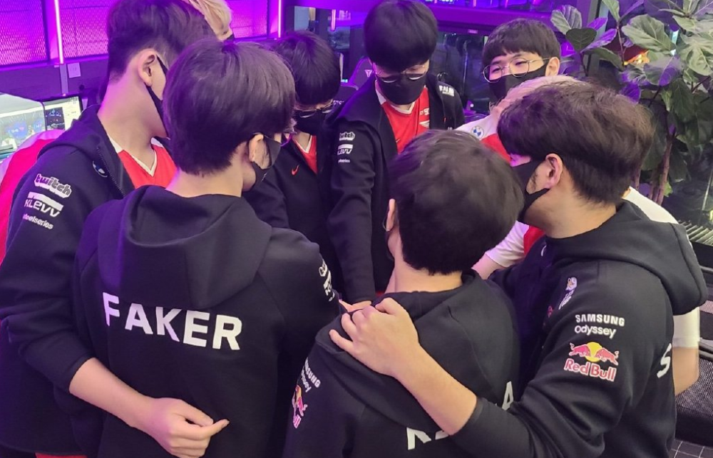 很多球迷都 很多球迷都