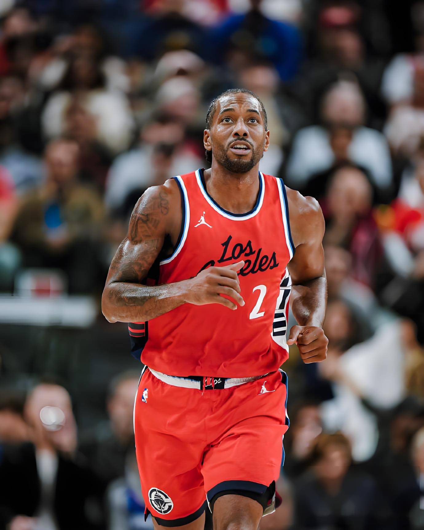 又要在战术 又要在战术