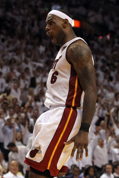 卫承担更多 卫承担更多